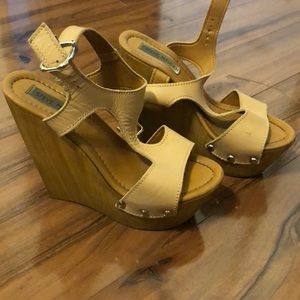 Steve Madden Platform Wedge